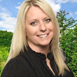Better Homes and Gardens Real Estate The Masiello Group - Barbara Howe from Naples Maine. She is very misleading to her clients and would not recommend dealing with her.