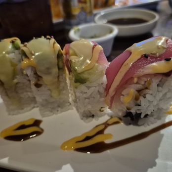 Sushi Day - Fresno Mango Roll - Japanese Near Me - Fresno, California Sushi Day - Fresno Mango Roll - Japanese Near Me - Fresno, California