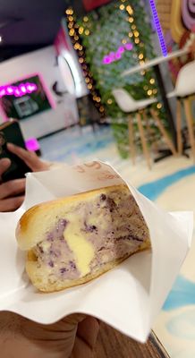 Scoop N' Buns: Ice cream, Desserts, Churros by null