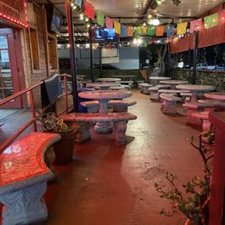 Tacos El Paisa - The outside, hard hard pass