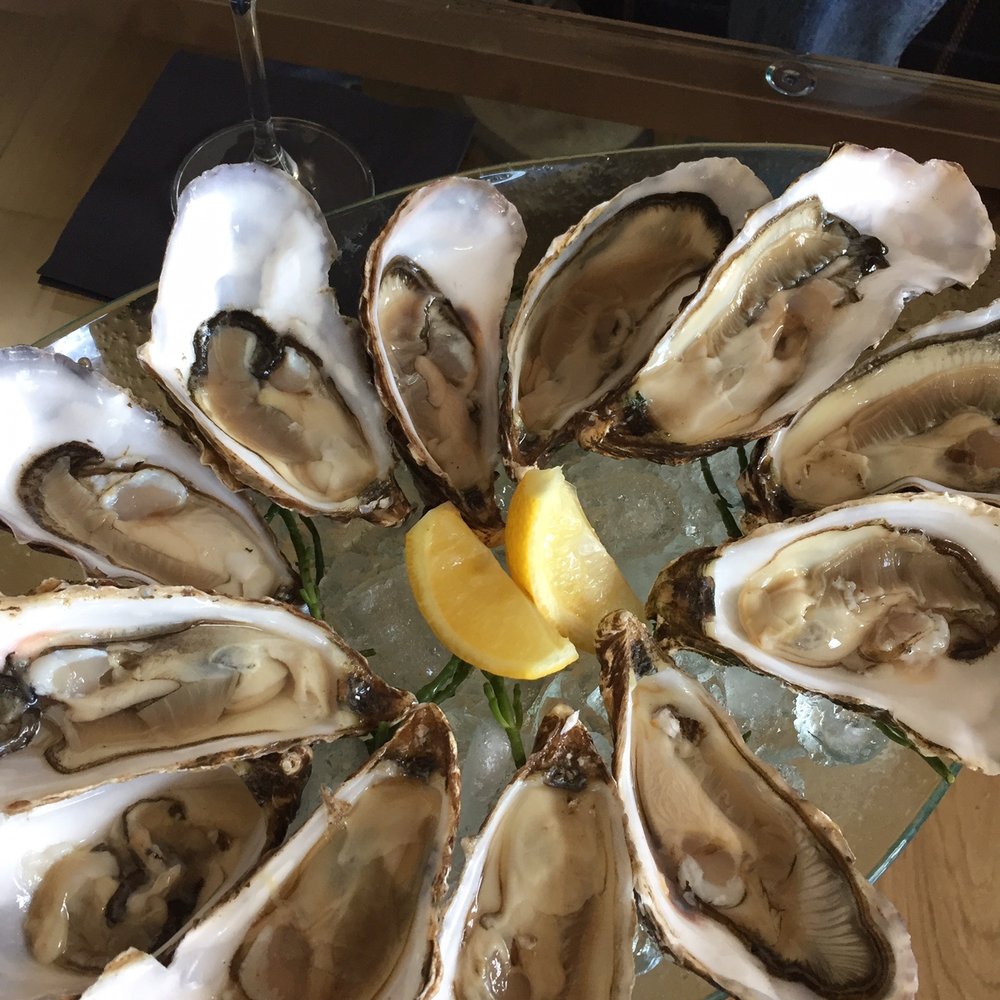 Harbour Inn - Oysters! - Hotels Near Me - Bowmore, AGB