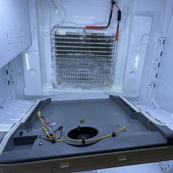 Luke Easley Appliance - This is a Samsung fridge when it freezes in fridge section - Appliances & Repair Near Me Luke Easley Appliance - This is a Samsung fridge when it freezes in fridge section - Appliances & Repair Near Me