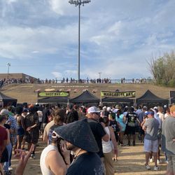 Tequila and Taco Music Festival - Lines to try to get water