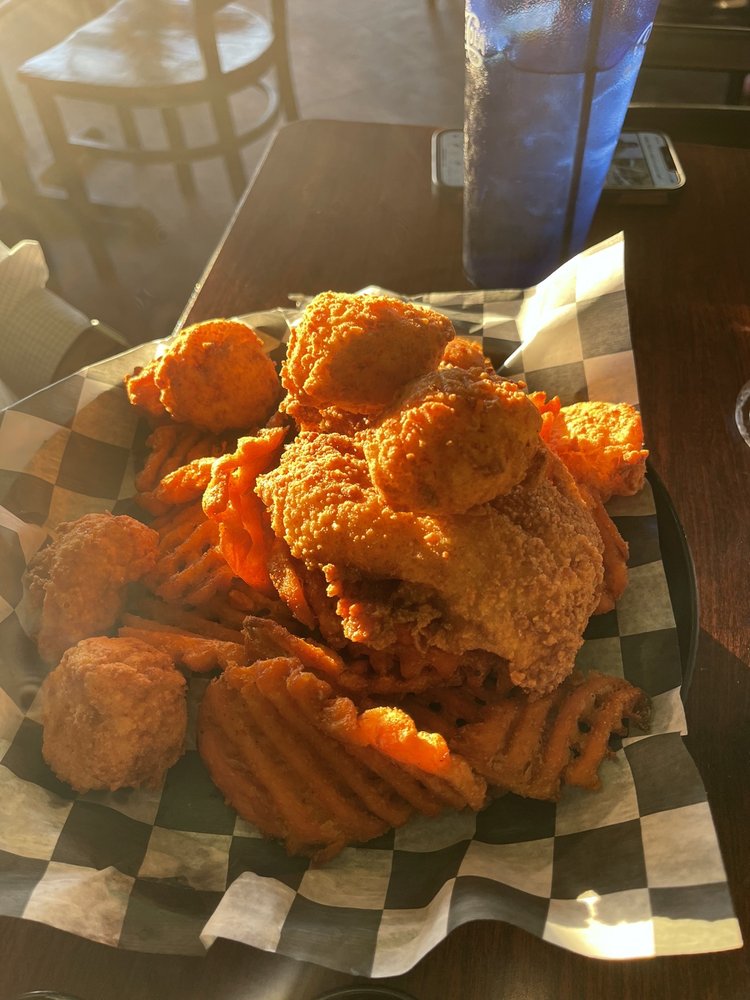 Good Winds Restaurant