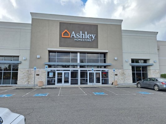 Ashley Store by null