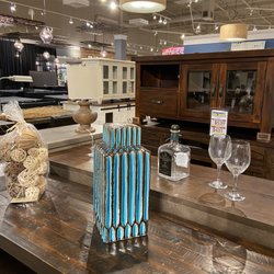 Kloss Furniture