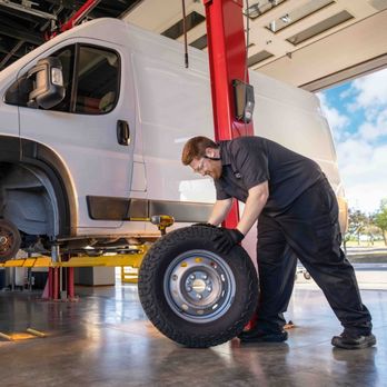 Jiffy Lube Oil Change - Auto Repair Near Me - Lomita, California Jiffy Lube Oil Change - Auto Repair Near Me - Lomita, California