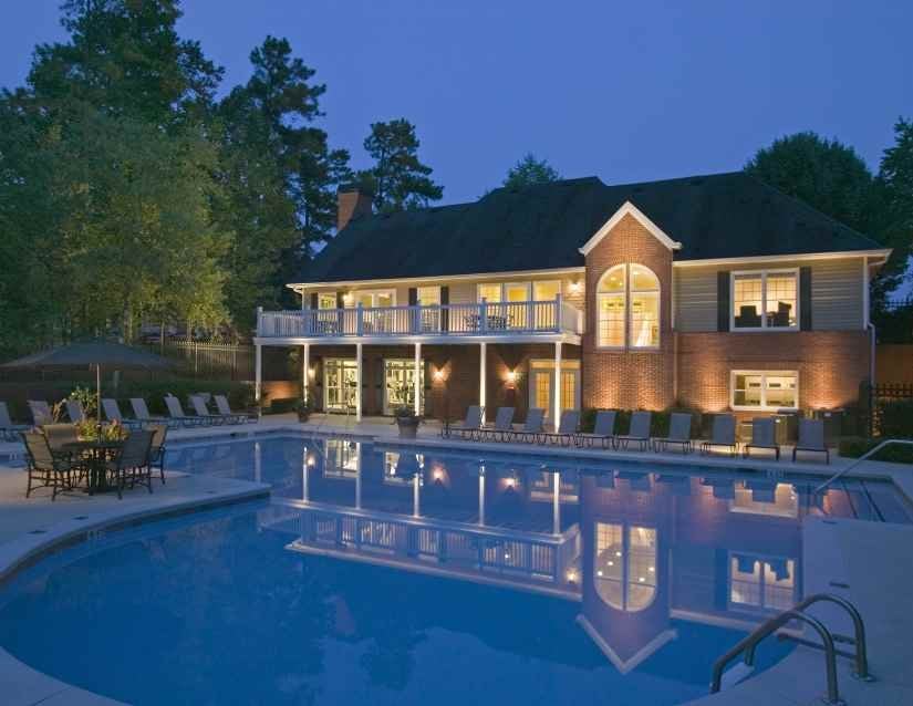 WOOD BRIDGE APARTMENTS Updated July 2024 32 Photos 680 Park