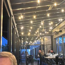 Tuggers - Burger Bar & Ale House - Patio