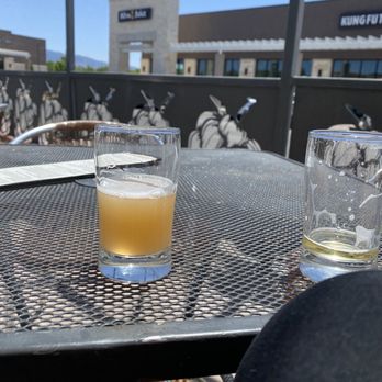 La Cumbre Brewing Company Westside - Beer - Bars Near Me - Albuquerque, New Mexico