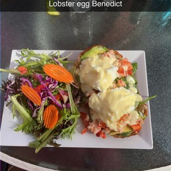 Bonjour French Cafe - Yum - French Near Me - Siesta Key, Florida Bonjour French Cafe - Yum - French Near Me - Siesta Key, Florida