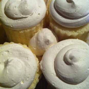 Candle Light Bakery - Tres Leches - Bakeries Near Me - Norwalk, California Candle Light Bakery - Tres Leches - Bakeries Near Me - Norwalk, California