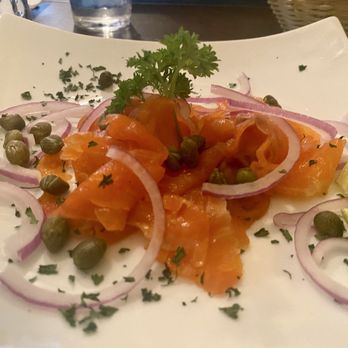 Les îles en ville - Salmon and capers - Canadian (New) Near Me - Montreal, Quebec