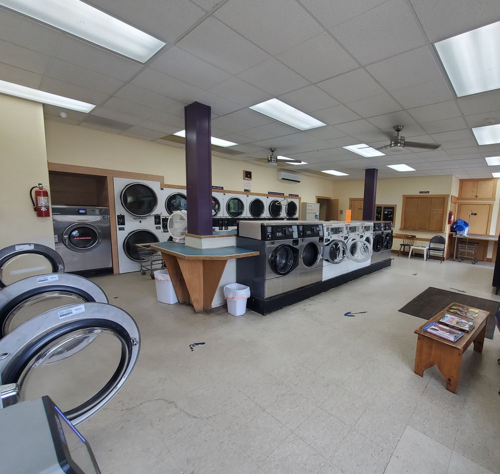 TRI BAY LAUNDRY Updated October 2024 523 Main St, Damariscotta