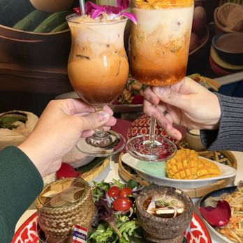 Elephant District - Thai Near Me - Brooklyn, New York