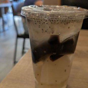 Hue Restaurant - Grass jelly with young coconut juice - Vietnamese Near Me - San Jose, California Hue Restaurant - Grass jelly with young coconut juice - Vietnamese Near Me - San Jose, California