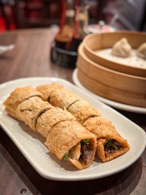 MR DRAGON NOODLE HOUSE by null