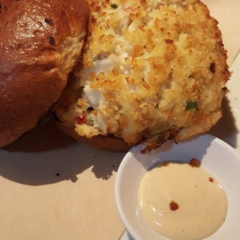 Seasons 52 - Crab cake samdwich - New American Near Me - Raleigh, North Carolina Seasons 52 - Crab cake samdwich - New American Near Me - Raleigh, North Carolina