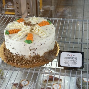 Cafe De Olla Bakery - Carrot cake - Patisserie/Cake Shop Near Me - Duarte, California