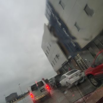 Chief School Bus Service - Then followed where I reside dropping off another kid that lives here but my daughters aren't being picked up - Omaha, Nebraska