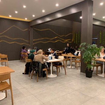 Sea Salt Seafood Cafe - Inside - Seafood Near Me - Ajax, Ontario