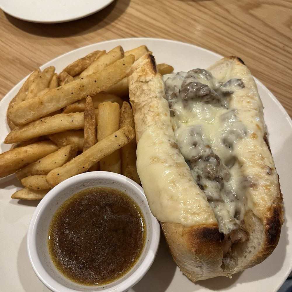 Roma Table - Italian Beef - Italian Near Me - Sevierville, Tennessee