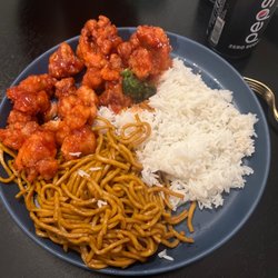 S5. Orange Chicken S2. Sesame Chicken Chow 31. Plain Lo Mein White Rice