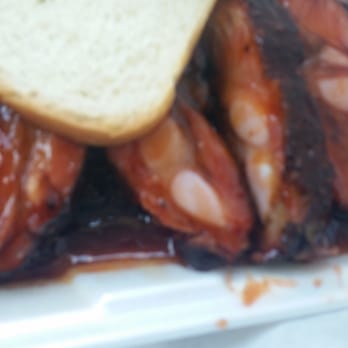 Ferro's - I stay all the way on the South Side these are the best ribs best sauce i ever  tasted - Breakfast & Brunch Near Me - Chicago, Illinois