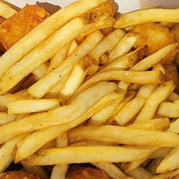 Monty's Good Burger - 50/50 tots and fries - Burgers Near Me - Riverside, California Monty's Good Burger - 50/50 tots and fries - Burgers Near Me - Riverside, California