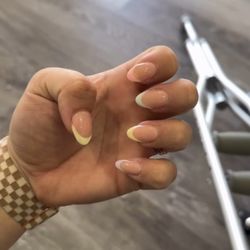 Gandy Nail Bar