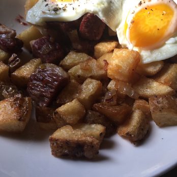 Wood - Corned beef hash - Bars Near Me - Chicago, Illinois