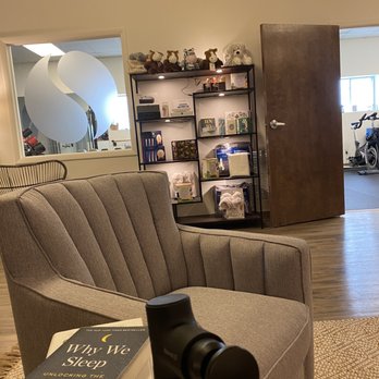 Reset Lounge - Lobby - Saunas Near Me - Chagrin Falls, Ohio