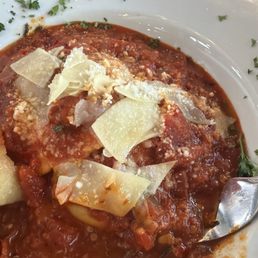 Cheese ravioli in spicy marinara! So good