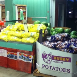 Triangle Fruit Market
