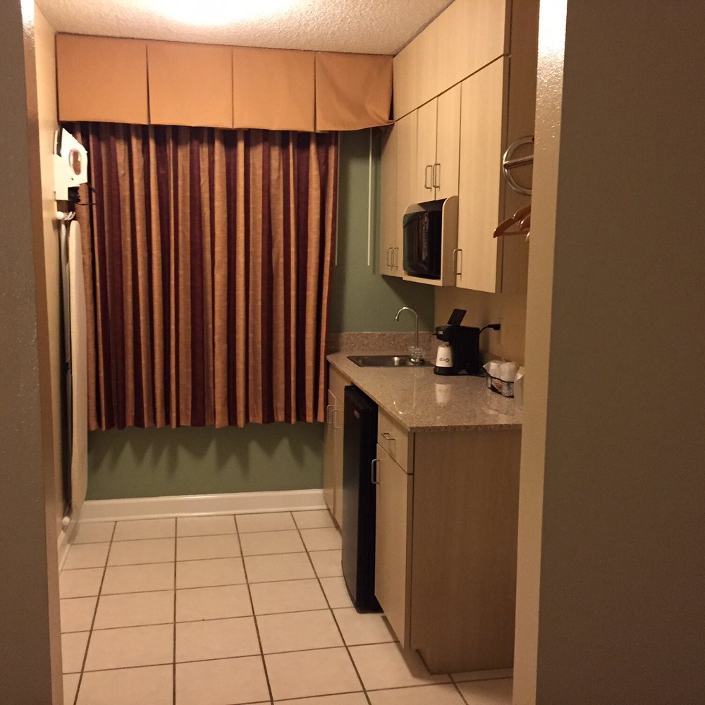 Key West Inn - Fairhope - Hotels Near Me - Fairhope, Alabama Key West Inn - Fairhope - Hotels Near Me - Fairhope, Alabama