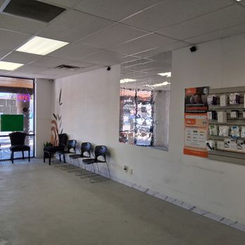 Money Express Magaly - Check Cashing/Pay-day Loans Near Me - Phoenix, Arizona