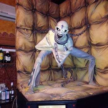 Hell Awaits - Music Venues Near Me - Barcelona, B Hell Awaits - Music Venues Near Me - Barcelona, B