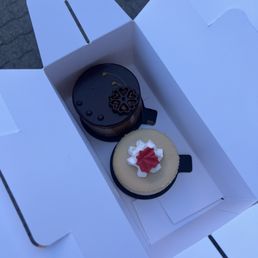 Canadian maple cheesecake & chocolate mousse Canadian maple cheesecake & chocolate mousse