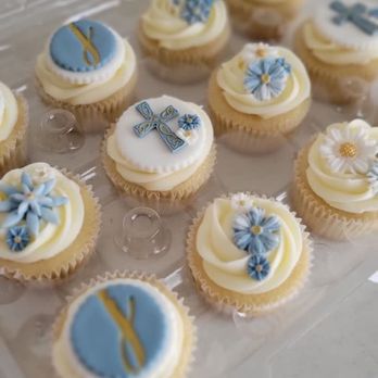 Manda Bakes - Custom Cakes Near Me Manda Bakes - Custom Cakes Near Me