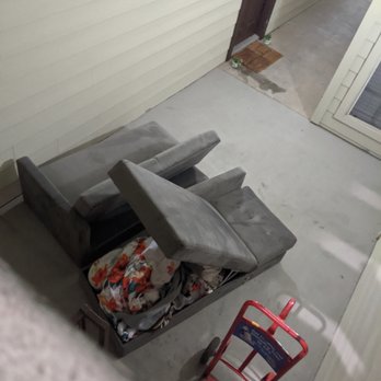 Texas Pro Moving and Packing - The sofa that was dropped. - Movers Near Me