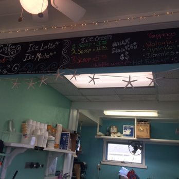 Sweet Pea's Ice Cream - Ice Cream & Frozen Yogurt Near Me - Ogunquit, Maine