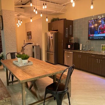 Quest Workspaces West Palm Beach - Shared Office Spaces Near Me - West Palm Beach, Florida Quest Workspaces West Palm Beach - Shared Office Spaces Near Me - West Palm Beach, Florida