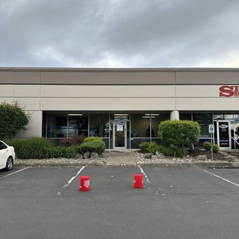 Gamecenter Arcade - Large view of entrance! - Arcades Near Me - Kent, Washington Gamecenter Arcade - Large view of entrance! - Arcades Near Me - Kent, Washington