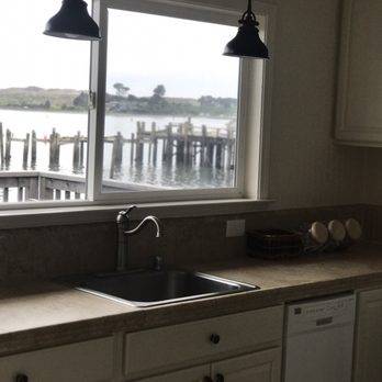 Bodega Harbor Inn - Hotels Near Me - Bodega Bay, California