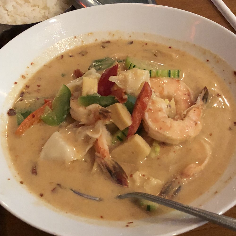 Sabai - Red curry with shrimp - Thai Near Me - Boynton Beach, Florida Sabai - Red curry with shrimp - Thai Near Me - Boynton Beach, Florida
