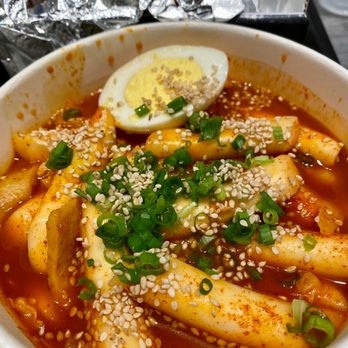 bb.q Chicken Kahala - Ddeok Bokki - Chicken Wings Near Me - Honolulu, Hawaii bb.q Chicken Kahala - Ddeok Bokki - Chicken Wings Near Me - Honolulu, Hawaii