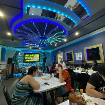 Pho Huong Lan - Interior - Vietnamese Near Me - Orlando, Florida Pho Huong Lan - Interior - Vietnamese Near Me - Orlando, Florida