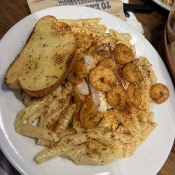 Chili's - Chicken and shrimp Cajun pasta - Tex-Mex Near Me - Tooele, Utah