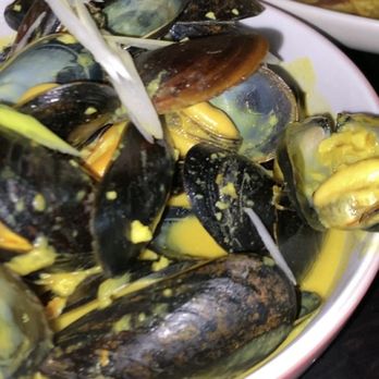 Stepchld - Curry mussels - New American Near Me - Minneapolis, Minnesota Stepchld - Curry mussels - New American Near Me - Minneapolis, Minnesota