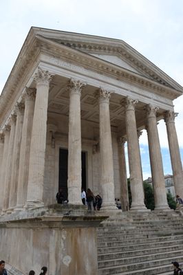 Maison Carrée by null